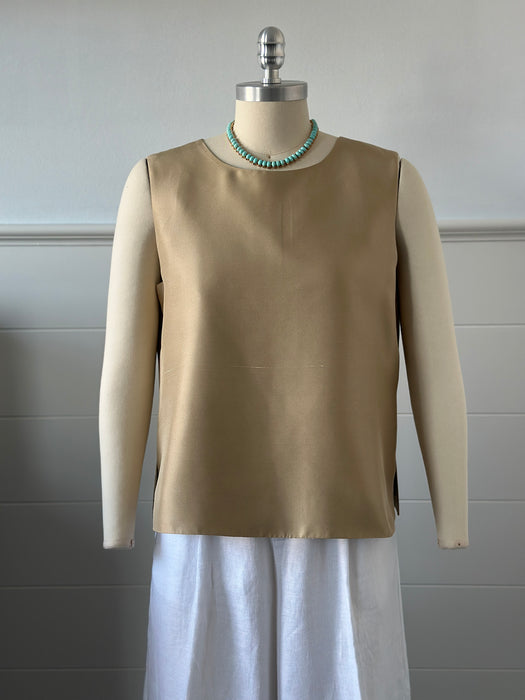 1990s Sleeveless Back Button Blouse