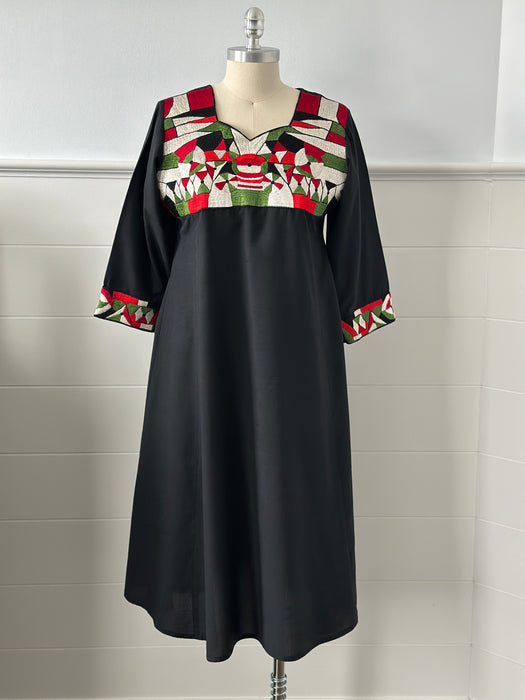 1970s Embroidered Midi Dress