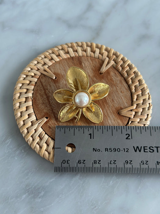 Gold Flower and Pearl Brooch