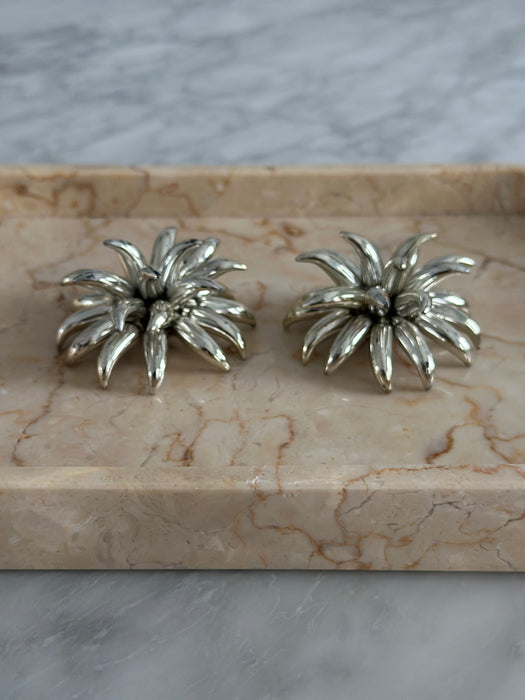 Vintage Starburst Clip-On