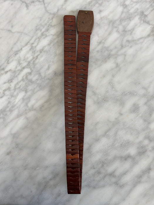 Wooden Clasp Belt