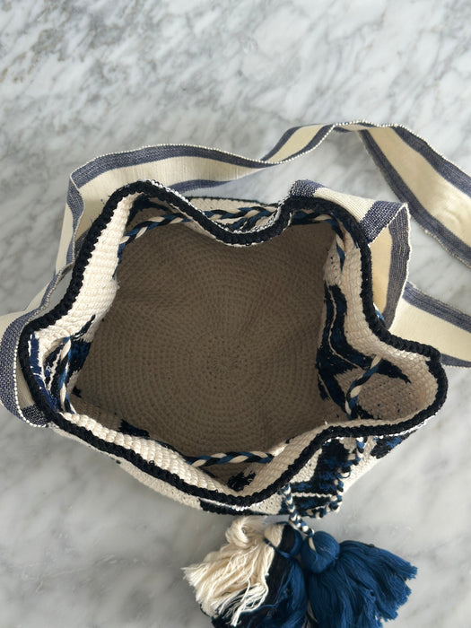 Woven Bucket Bag