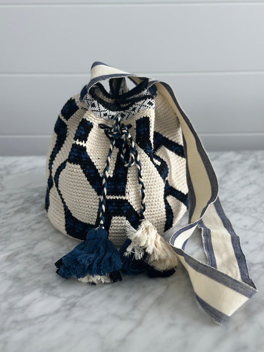 Woven Bucket Bag