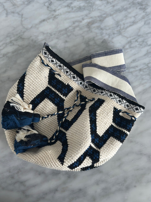 Woven Bucket Bag